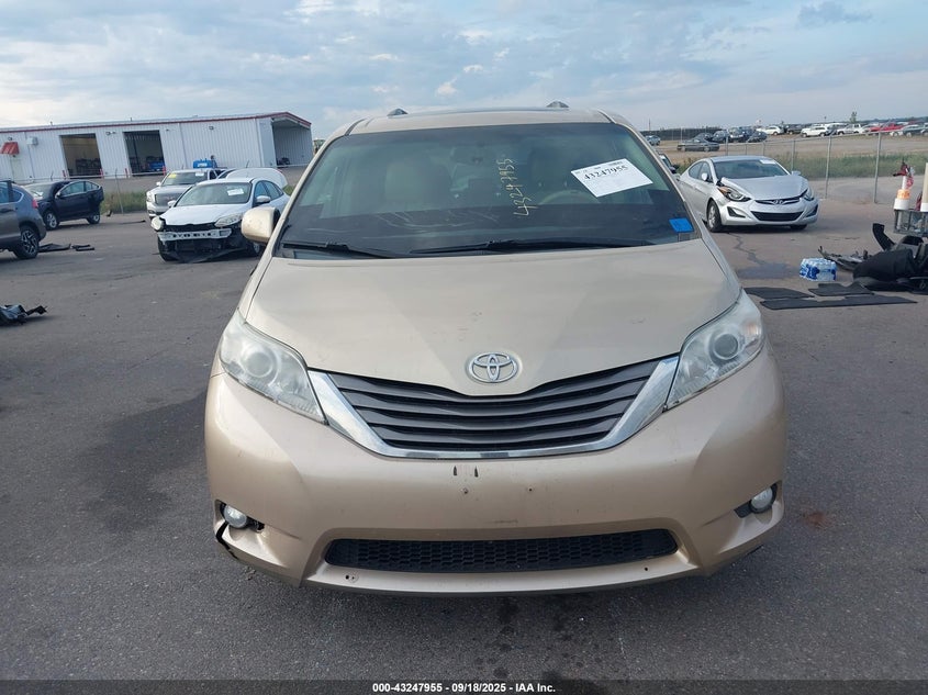 2011 Toyota Sienna Xle V6 VIN: 5TDYK3DC2BS122538 Lot: 43247955