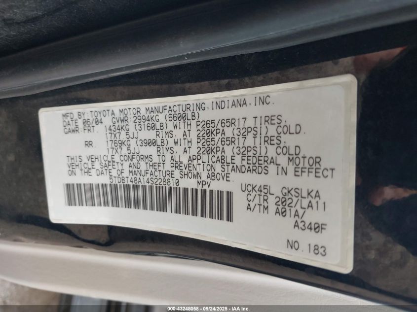 2004 Toyota Sequoia Limited V8 VIN: 5TDBT48A14S228810 Lot: 43248058