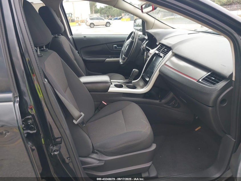 2FMDK3JC3BBA50166 2011 FORD EDGE photo no. 5