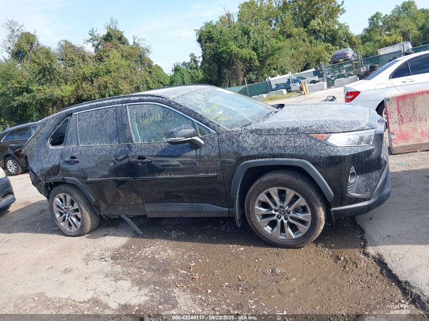 2021 TOYOTA RAV4 XLE PREMIUM - 2T3A1RFV6MC165773