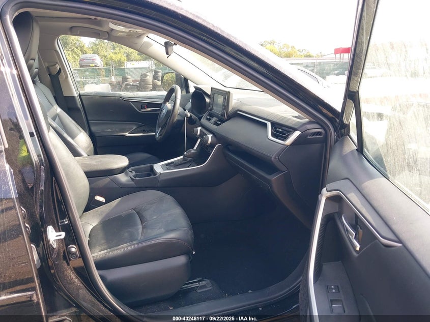 2021 TOYOTA RAV4 XLE PREMIUM - 2T3A1RFV6MC165773