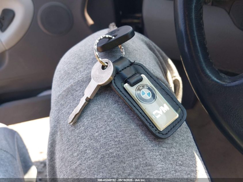 1995 BMW 325 Ic VIN: WBABJ5325SJC8I807 Lot: 43248192