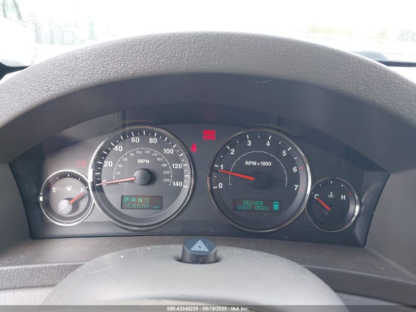 2005 Jeep Grand Cherokee Limited VIN: 1J4HR58N25C719238 Lot: 43248225