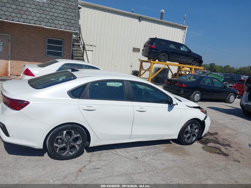 2021 Kia Forte Lxs VIN: 3KPF24AD1ME409117 Lot: 43248228