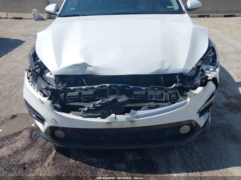 2021 Kia Forte Lxs VIN: 3KPF24AD1ME409117 Lot: 43248228