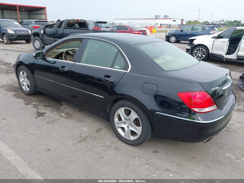 JH4KB16608C003218 2008 ACURA RL photo no. 3
