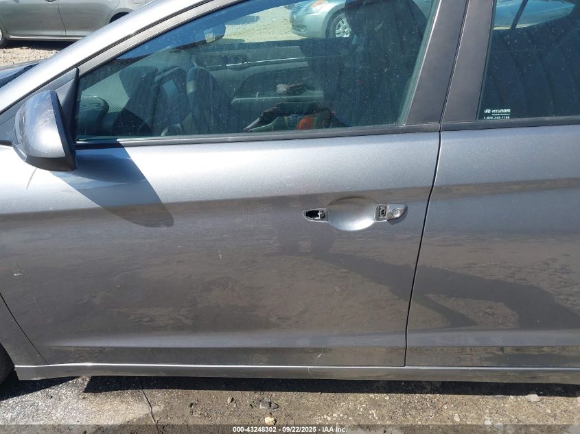 2019 Hyundai Elantra Se VIN: 5NPD74LF6KH467823 Lot: 43248302