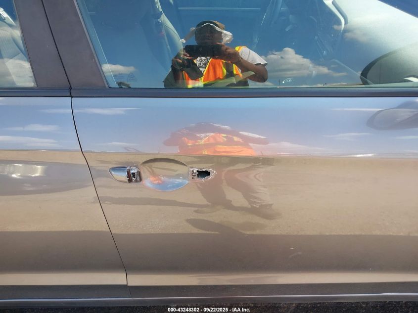 2019 Hyundai Elantra Se VIN: 5NPD74LF6KH467823 Lot: 43248302