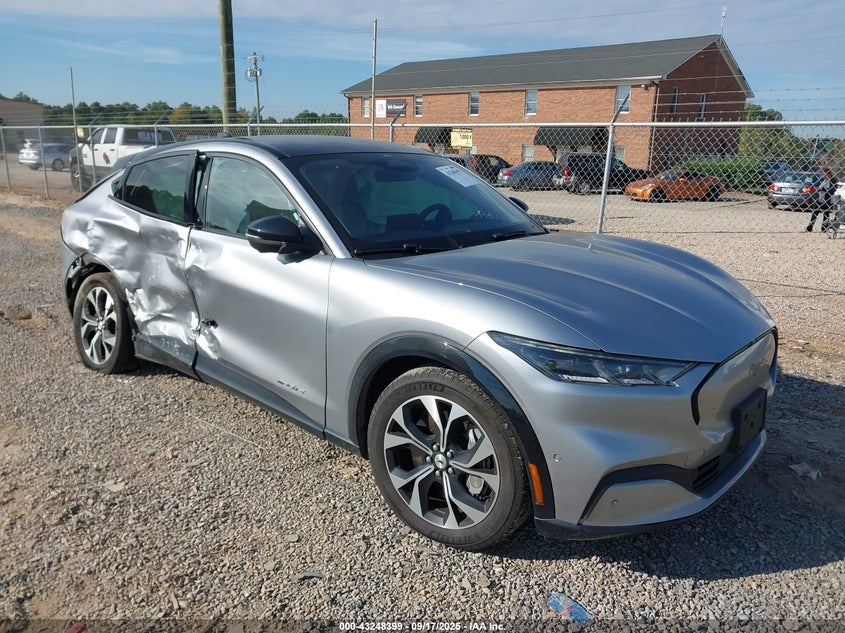 FORD MUSTANG MACH-E PREMIUM