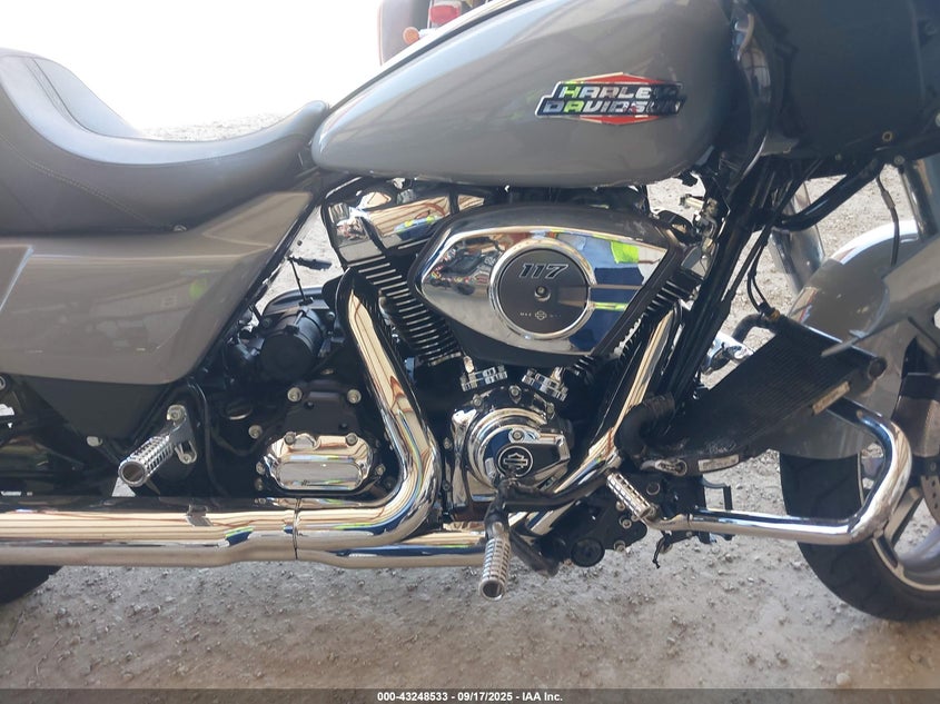 2024 Harley-Davidson Fltrx VIN: 1HD1KH727RB647581 Lot: 43248533