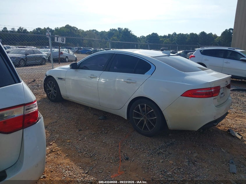2017 JAGUAR XE 25T - SAJAR4BG5HA977296