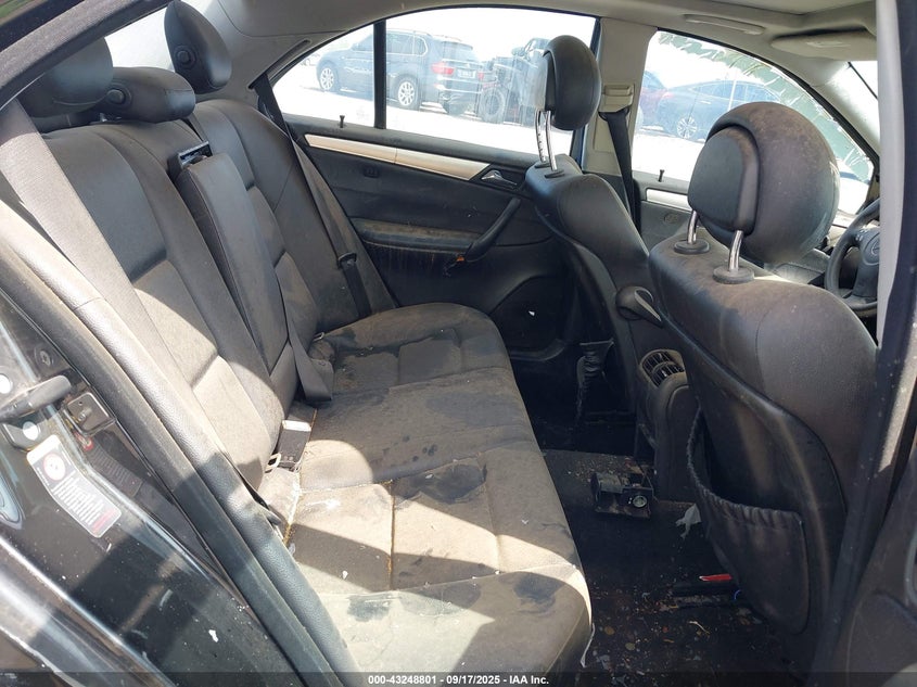 2005 Mercedes-Benz C 230 Kompressor Sport VIN: WDBRF40JX5F683088 Lot: 43248801