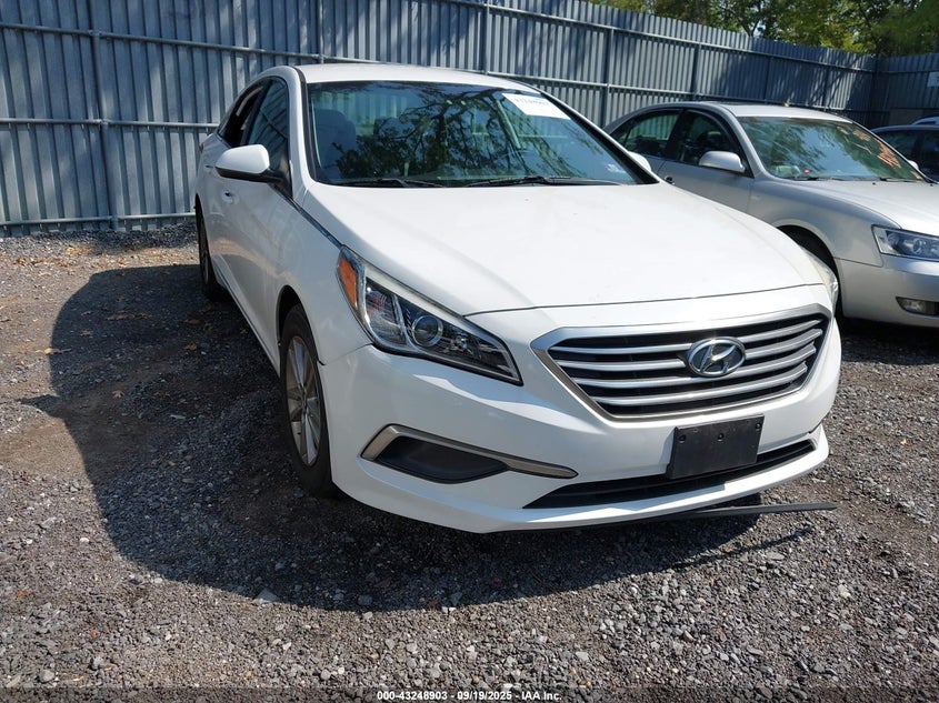 2017 HYUNDAI SONATA SE - 5NPE24AF7HH484175