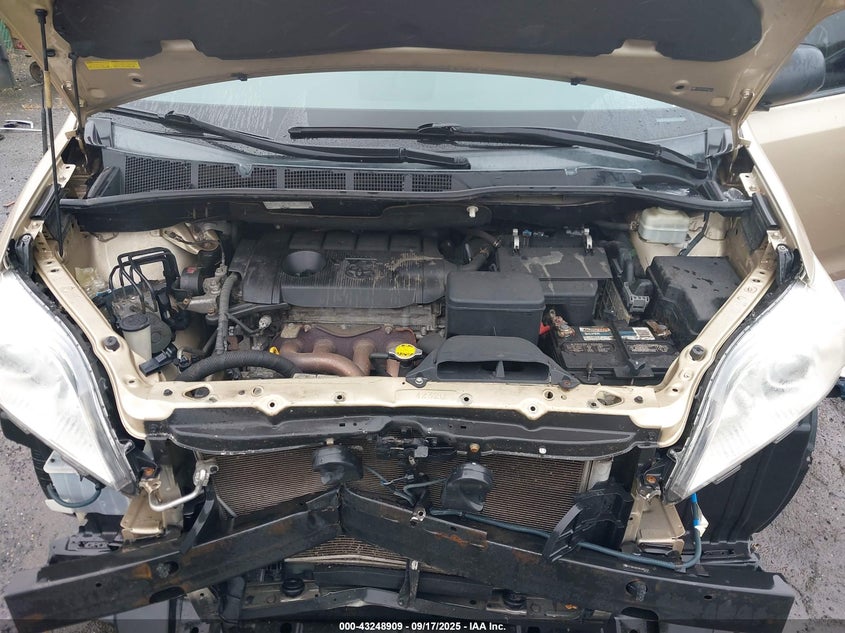 2011 Toyota Sienna VIN: 5TDKA3DC9BS005743 Lot: 43248909