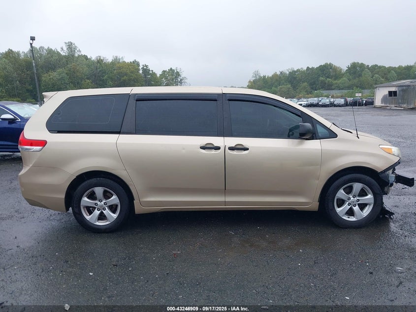 2011 Toyota Sienna VIN: 5TDKA3DC9BS005743 Lot: 43248909