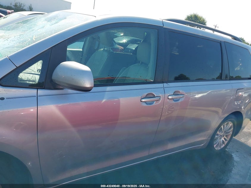 2011 Toyota Sienna Xle V6 VIN: 5TDYK3DC1BS164179 Lot: 43249048