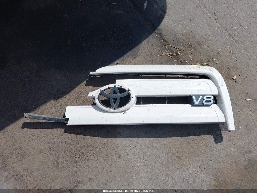 2005 Toyota Tundra Limited V8 VIN: 5TBDT48135S479170 Lot: 43249054