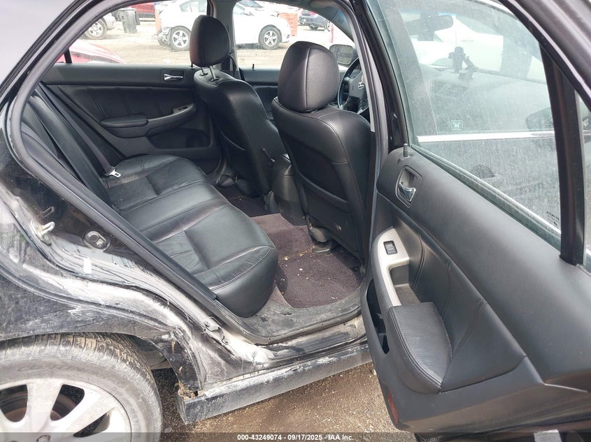 1HGCM665X7A023458 2007 HONDA ACCORD photo no. 8