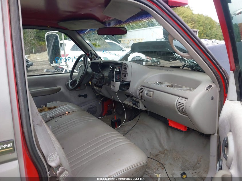 1GBJC34N1SE172616 1995 CHEVROLET GMT-400 photo no. 5