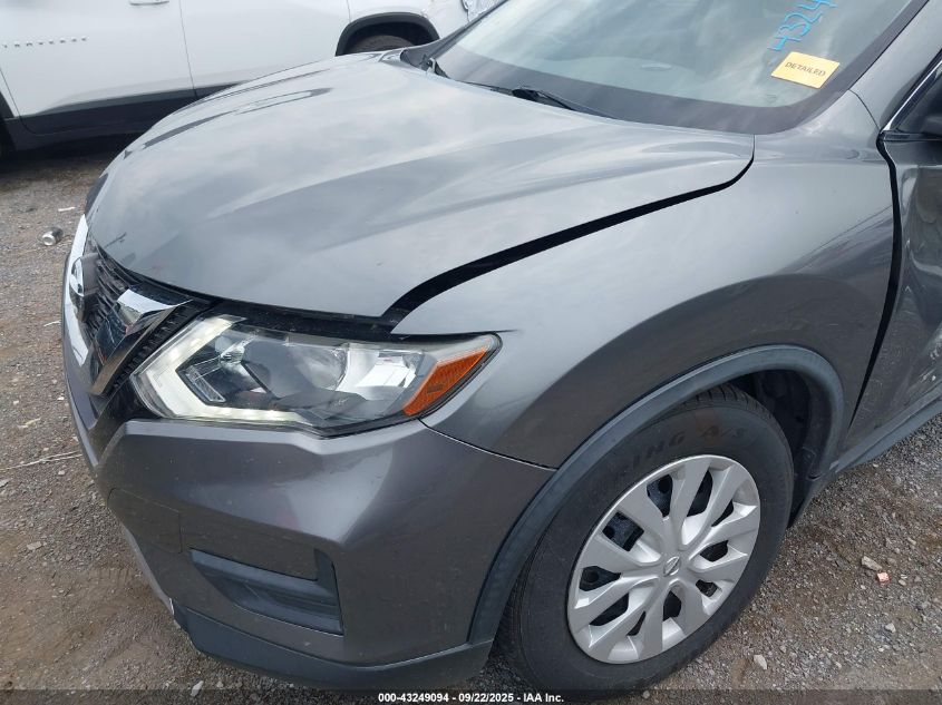2017 Nissan Rogue S VIN: JN8AT2MT2HW135747 Lot: 43249094