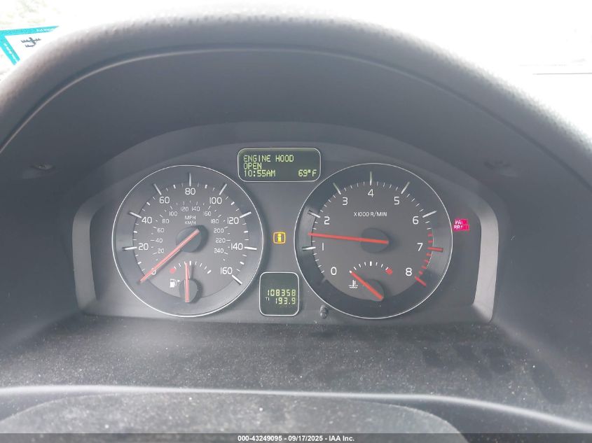 2008 Volvo C30 T5 R-Design/T5 Version 1.0/T5 Version 2.0 VIN: YV1MK672882049253 Lot: 43249095