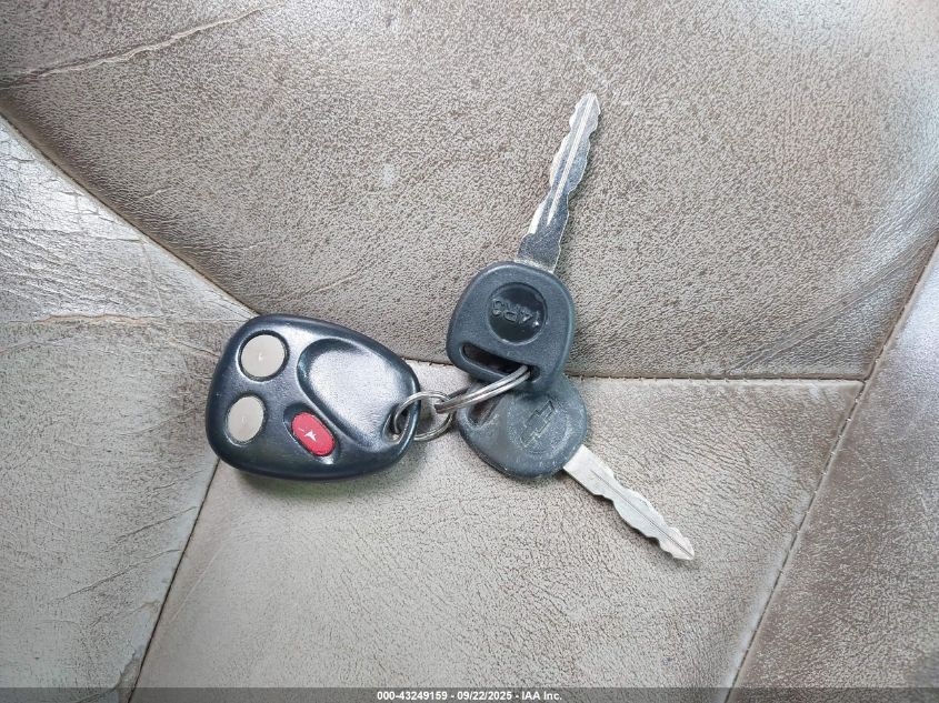 2005 Chevrolet Tahoe Lt VIN: 1GNEC13T05J138039 Lot: 43249159