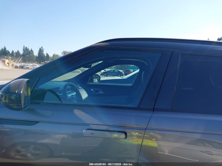 2018 Land Rover Range Rover Velar P380 First Edition/P380 Hse R-Dynamic VIN: SALYM2RV8JA741504 Lot: 43249165