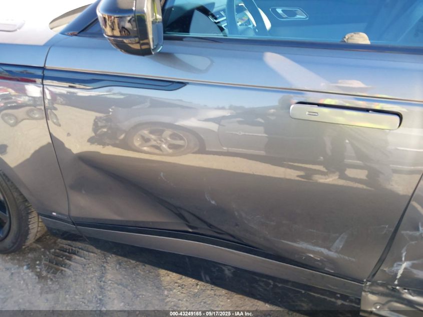 2018 Land Rover Range Rover Velar P380 First Edition/P380 Hse R-Dynamic VIN: SALYM2RV8JA741504 Lot: 43249165