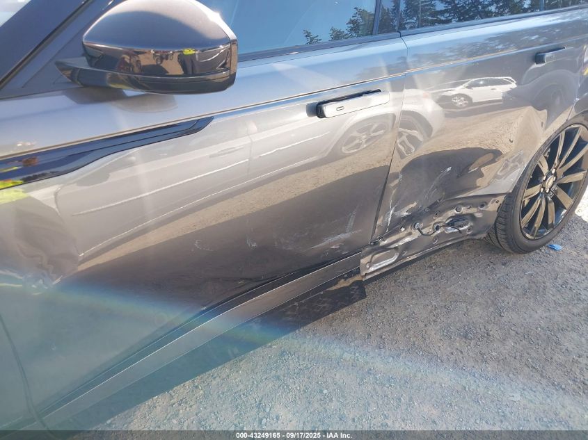 2018 Land Rover Range Rover Velar P380 First Edition/P380 Hse R-Dynamic VIN: SALYM2RV8JA741504 Lot: 43249165