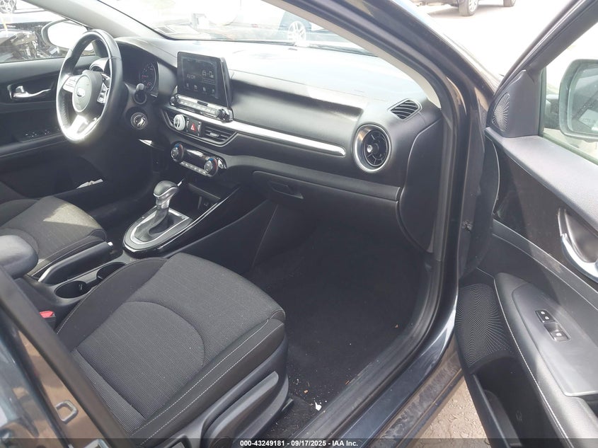 2019 KIA FORTE S - 3KPF34AD8KE079180