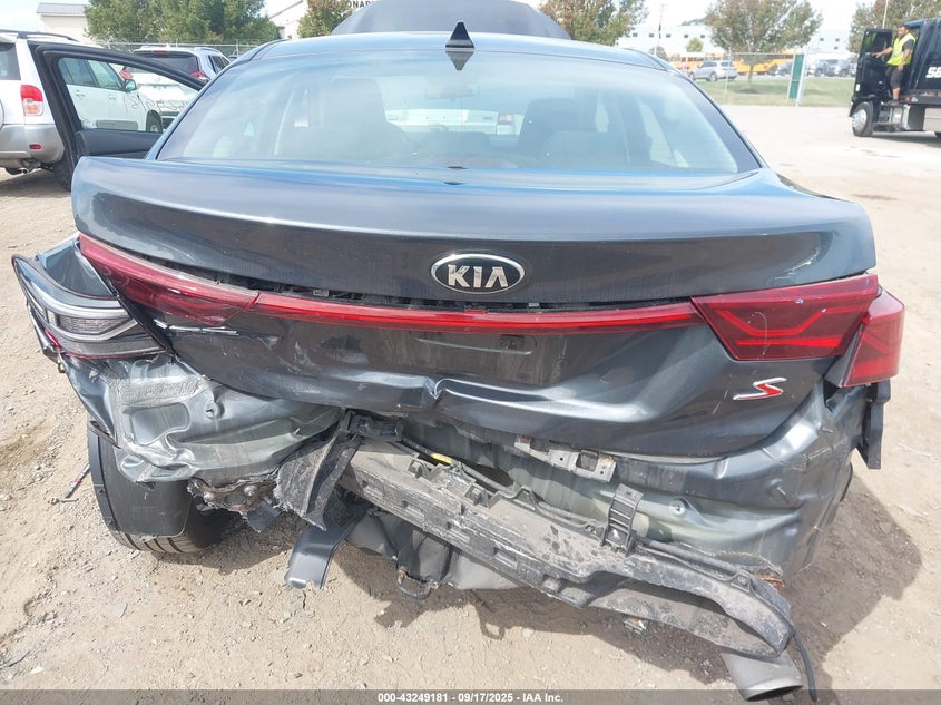 2019 KIA FORTE S - 3KPF34AD8KE079180