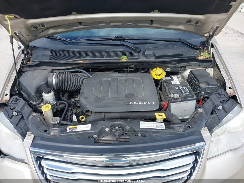 2015 CHRYSLER TOWN & COUNTRY TOURING - 2C4RC1BG9FR534126