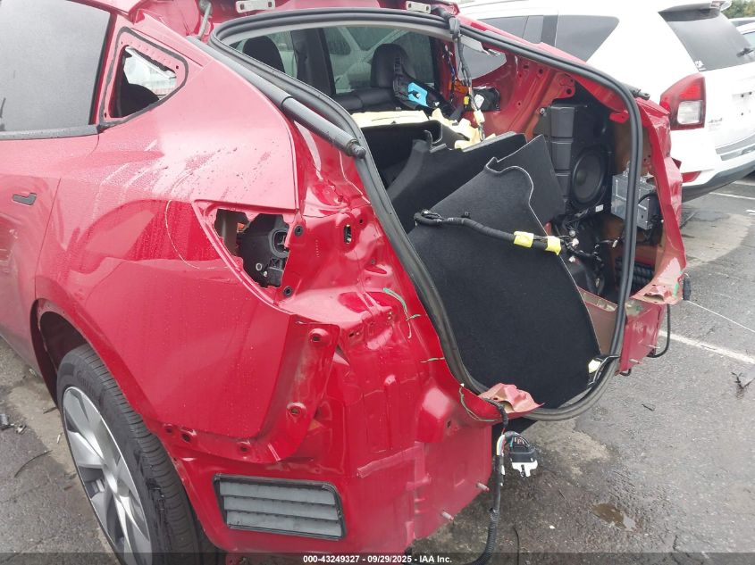 2023 Tesla Model Y Awd/Long Range Dual Motor All-Wheel Drive VIN: 7SAYGDEE7PF684568 Lot: 43249327