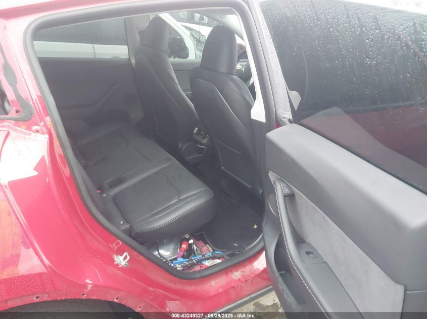 2023 Tesla Model Y Awd/Long Range Dual Motor All-Wheel Drive VIN: 7SAYGDEE7PF684568 Lot: 43249327