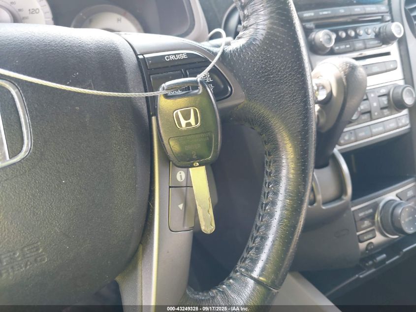 2012 Honda Pilot Touring VIN: 5FNYF4H93CB044933 Lot: 43249328