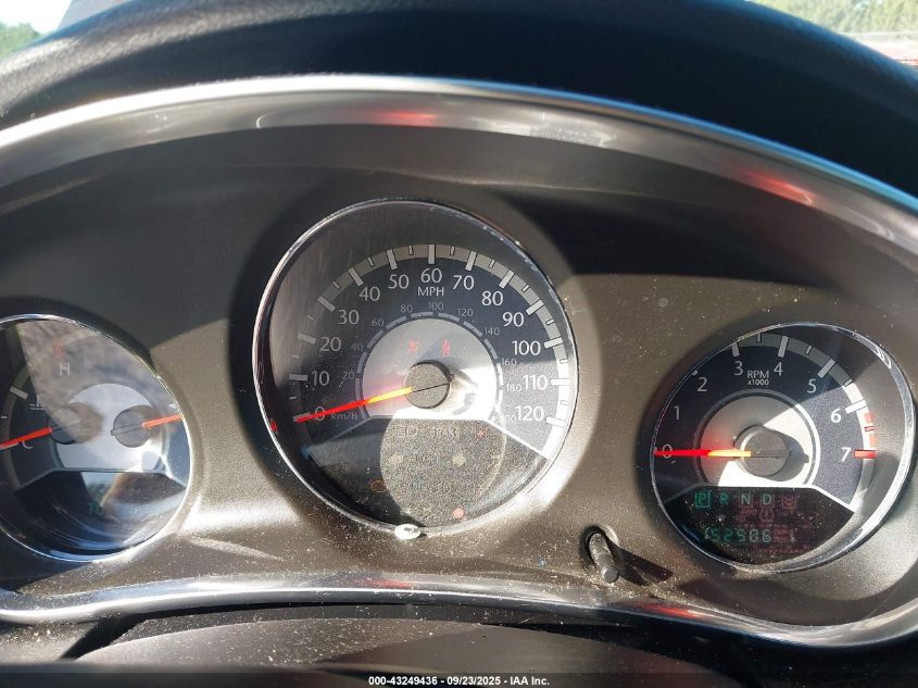 2013 Chrysler 200 Touring VIN: 1C3CCBBB1DN553834 Lot: 43249436