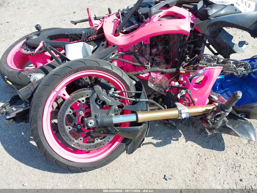 JS1GN7DA372126955 2007 SUZUKI GSX-R photo no. 5
