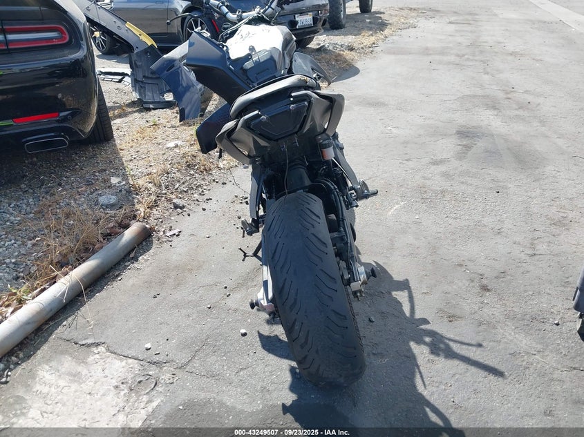 2021 Yamaha Mt07 C VIN: JYARM32Y4MA000353 Lot: 43249507