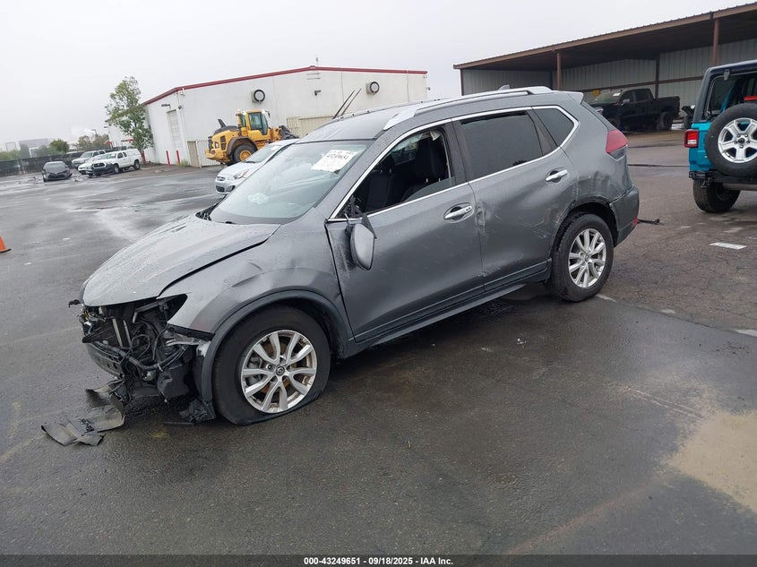 2020 NISSAN ROGUE SV FWD - KNMAT2MT7LP532806