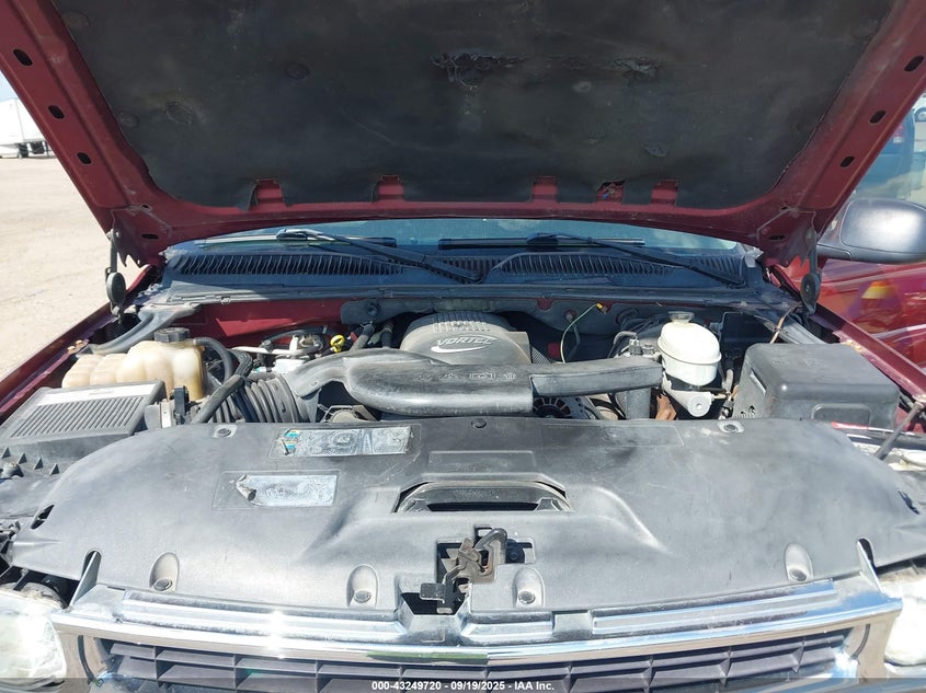 2003 Chevrolet Tahoe Ls VIN: 1GNEC13V13R253393 Lot: 43249720