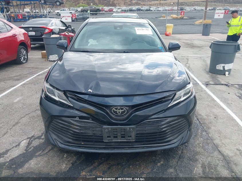 2018 TOYOTA CAMRY LE JTNB11HKXJ3029440
