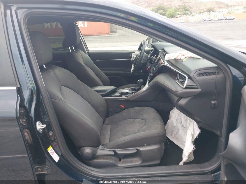 2018 TOYOTA CAMRY LE JTNB11HKXJ3029440