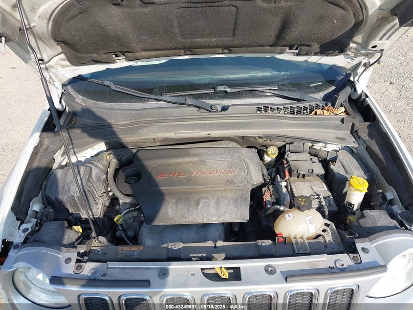 2015 JEEP RENEGADE LIMITED - ZACCJBDT1FPC08143