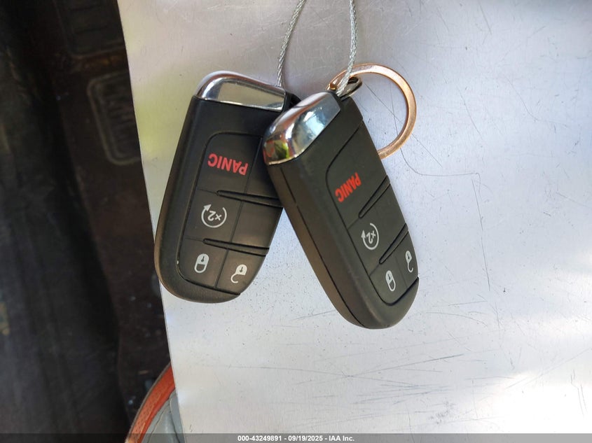 2015 JEEP RENEGADE LIMITED - ZACCJBDT1FPC08143