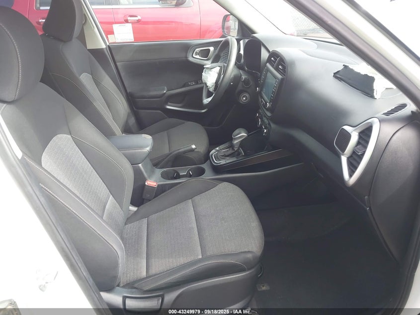 2021 KIA SOUL S - KNDJ23AU1M7754975