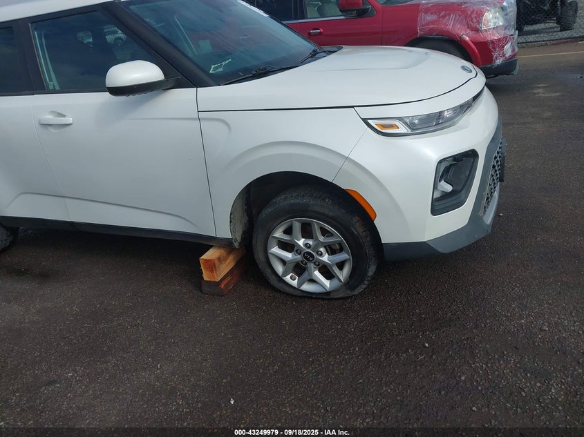 2021 KIA SOUL S - KNDJ23AU1M7754975