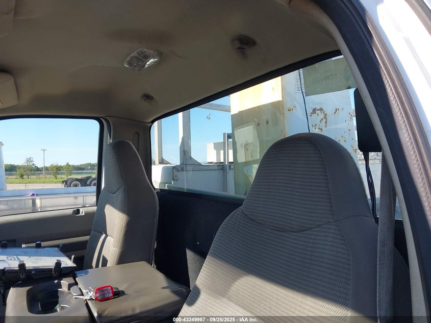 2008 Ford F-450 Chassis Xl/Xlt VIN: 1FDXF46Y98EA55509 Lot: 43249987