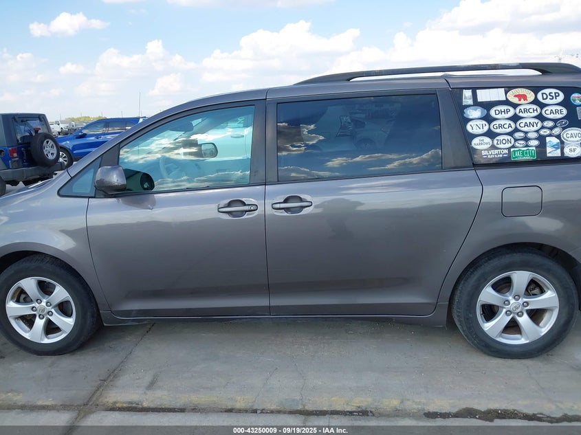 2012 Toyota Sienna Le V6 8 Passenger VIN: 5TDKK3DC2CS180463 Lot: 43250009