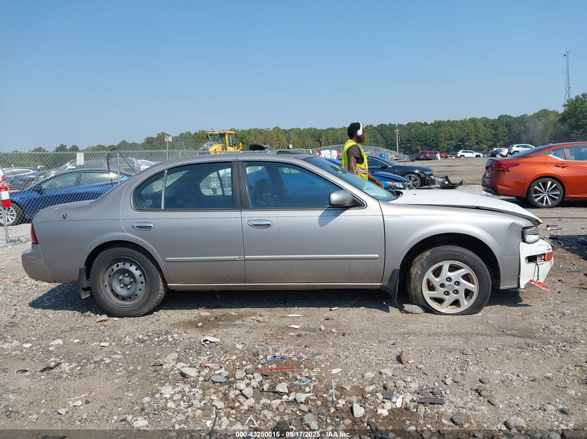 1998 Nissan Maxima Gle/Gxe/Se VIN: JN1CA21D2WT532481 Lot: 43250015