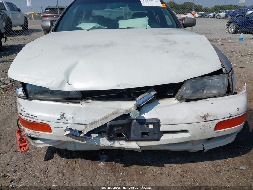 1998 Nissan Maxima Gle/Gxe/Se VIN: JN1CA21D2WT532481 Lot: 43250015